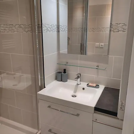 Location D'appartements 47 M Appartamento *